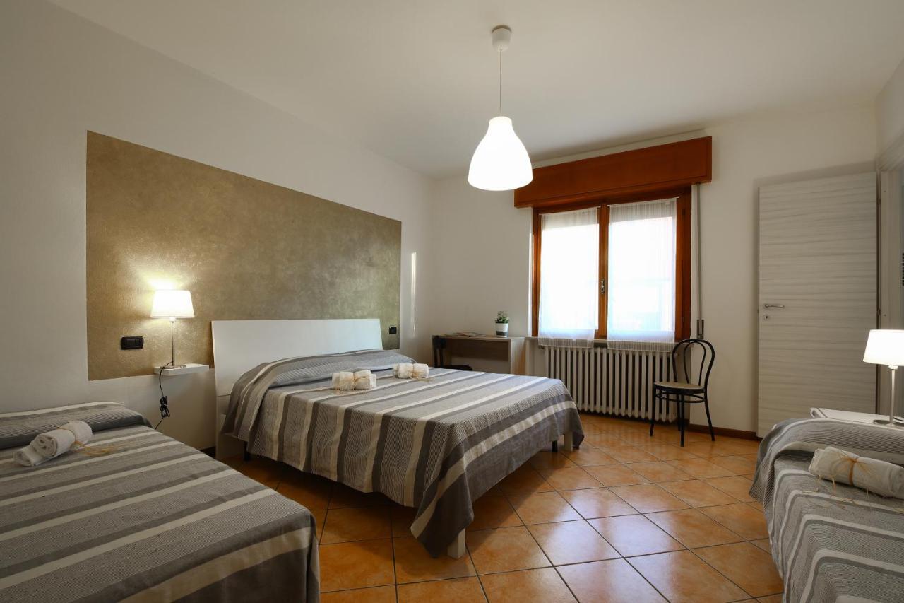 Ingarda Rooms Cavalcaselle Kültér fotó